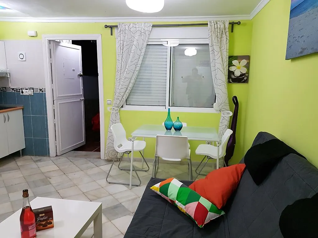 Apartment Calle Del Faisan 마르베야